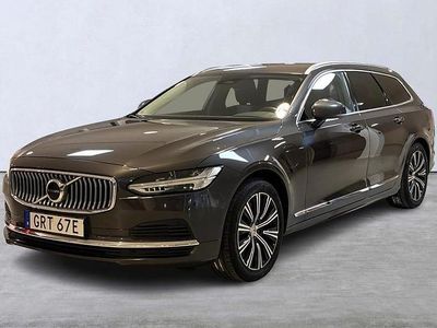 Grå Begagnad 2022 Volvo V90 Kombi | 309 900 kr (Marknadspris)