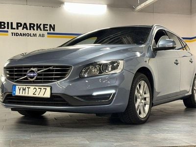 Begagnad Volvo V60 Momentum 150 HK (110 kW) 2018 Ljusblå Kombi
