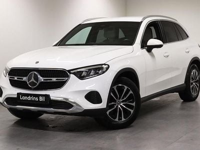 Begagnad Mercedes GLC200 Advanced Plus 204 HK (150 kW) 2023 Vit SUV