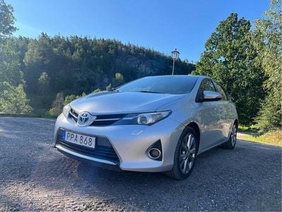 Toyota Auris Hybrid