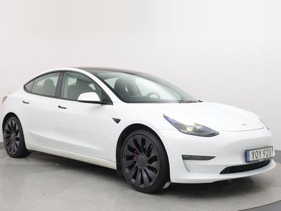 begagnad Tesla Model 3 Performance AWD Facelift (Autopilot)