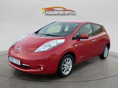 Begagnad Nissan Leaf 80 kW (109 HK) 2016 Röd Halvkombi