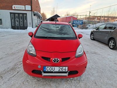 begagnad Toyota Aygo 5-dörrar 1.0 VVT-i Euro 4 ny besiktad