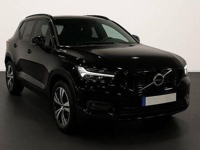 Begagnad Volvo XC40 Core 169 kW (231 HK) 2023 Svart SUV