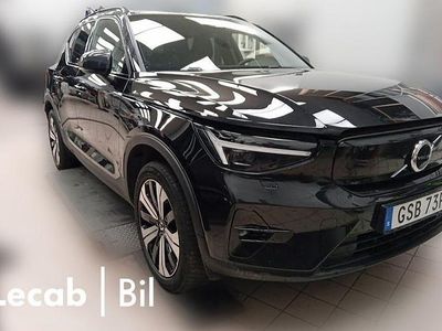 Svart Begagnad 2023 Volvo XC40 SUV | 304 500 kr