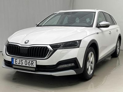 Begagnad Skoda Octavia Scout 150 HK (110 kW) 2023 Vit Kombi