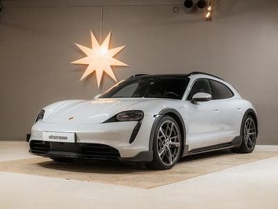 Ljusgrå Begagnad 2021 Porsche Taycan Cross Turismo Kombi | 669 000 kr (Superpris)