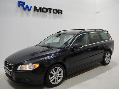 Begagnad Volvo V70 Momentum 163 HK (119 kW) 2012 Svart Kombi