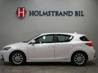 begagnad Lexus CT200h 136hk Värmare Kamera GPS V-hjul Nyservad