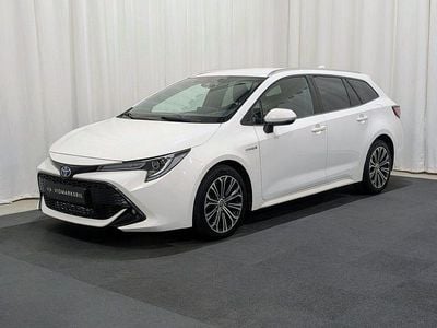 Begagnad Toyota Corolla Style 122 HK (89 kW) 2020 Vit Kombi