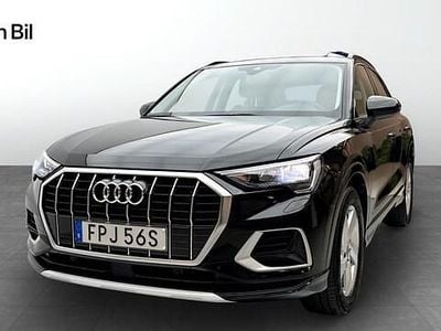 Svart Begagnad 2024 Audi Q3 Proline SUV | 339 000 kr (Bra pris)