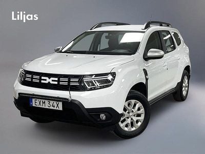 Vit Begagnad 2023 Dacia Duster SUV | 209 000 kr