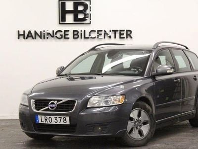 Grå Begagnad 2011 Volvo V50 Momentum Kombi | 44 900 kr (Marknadspris)