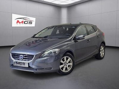 Begagnad Volvo V40 Momentum 150 HK (110 kW) 2013 Grå
