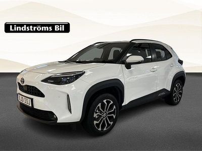 Begagnad Toyota Yaris Cross Active 92 HK (67 kW) 2024 Vit SUV