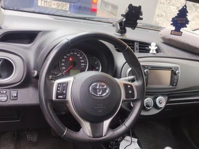 begagnad Toyota Yaris 5-dörrar 1.4 D-4D Euro 5