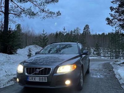 begagnad Volvo V70 2.0 Flexifuel Momentum Euro 4