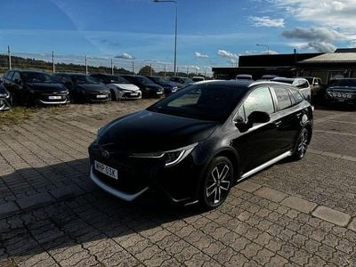 Svart Begagnad 2022 Toyota Corolla Kombi | 279 900 kr (Dyr)