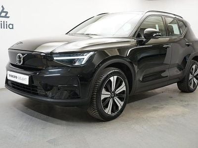 Begagnad Volvo XC40 Core 185 kW (252 HK) 2022 Svart SUV
