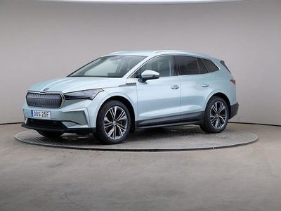 Silver (artic silver (metallic)) Begagnad 2022 Skoda Enyaq iV SUV | 309 000 kr (Marknadspris)