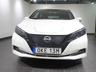 Vit Begagnad 2023 Nissan Leaf 360º Halvkombi | 208 800 kr (Marknadspris)