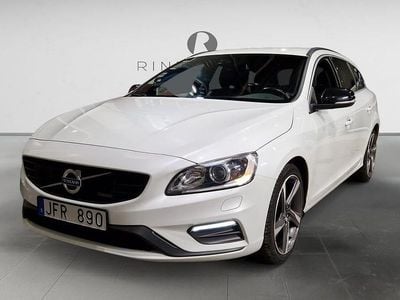 Vit Begagnad 2013 Volvo V60 R-Design Kombi | 159 800 kr (Marknadspris)