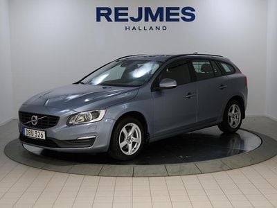 Begagnad Volvo V60 Standard 154 HK (113 kW) 2018 Ljusblå (blå) Kombi