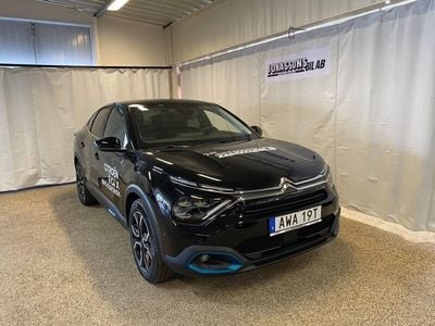 Begagnad Citroën e-C4 Shine 114 kW (156 HK) 2023 Svart Sportkupé