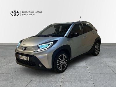 Silver Begagnad 2022 Toyota Aygo X Comfort SUV | 184 900 kr (Marknadspris)