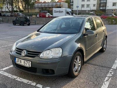 VW Golf V