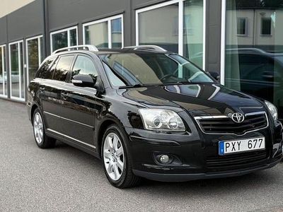 Svart Begagnad 2008 Toyota Avensis Kombi | 54 900 kr (Dyr)