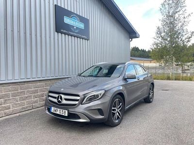 Mercedes GLA220