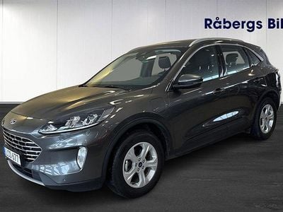 Grå Begagnad 2021 Ford Kuga Titanium SUV | 234 800 kr (Marknadspris)