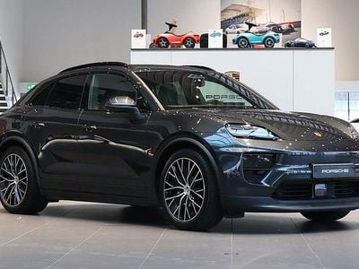 Begagnad Porsche Macan 4 Electric 2025 Grå SUV