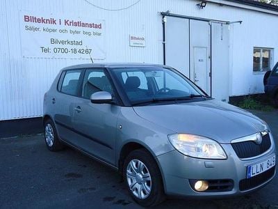 Begagnad Skoda Fabia Ambiente 69 HK (50 kW) 2008 Ljusbrun (brun) Halvkombi