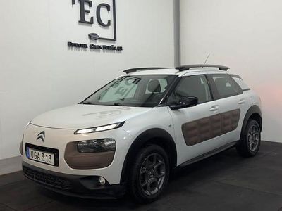 Vit Begagnad 2014 Citroën C4 Cactus PureTech Halvkombi | 69 900 kr (Lite dyr)