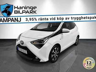 Vit Begagnad 2018 Toyota Aygo X-play Halvkombi | 119 995 kr (Marknadspris)