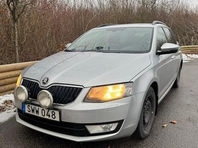 Begagnad 2015 Skoda Octavia Halvkombi | 84 900 kr (Bra pris)
