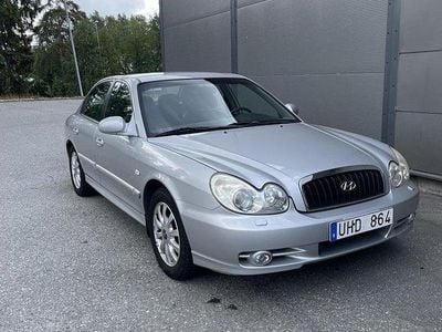 Grå Begagnad 2003 Hyundai Sonata GLS Sedan | 44 900 kr