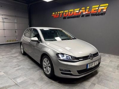 Silver Begagnad 2013 VW Golf VII Highline Halvkombi | 119 900 kr (Lite dyr)
