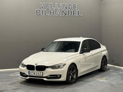 Vit Begagnad 2013 BMW 320 Sport Line Sedan | 124 900 kr (Bra pris)