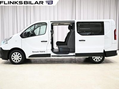 Vit Begagnad 2021 Renault Trafic Minibuss | 298 750 kr (Lite dyr)
