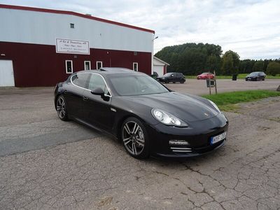 begagnad Porsche Panamera 4S PDK V8 Se Spec & 9"mil Byte/Avbet 2592:-