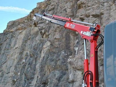 Grå Begagnad 2024 Renault Master Pickup | 673 750 kr