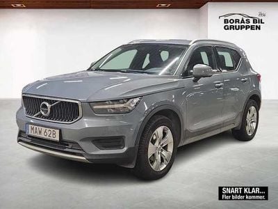 Grå Begagnad 2021 Volvo XC40 Momentum SUV | 259 000 kr (Marknadspris)
