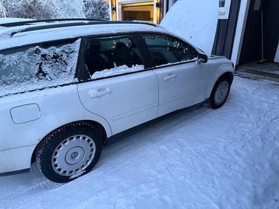 Begagnad Volvo V50 220 HK (161 kW) 2006 Kombi