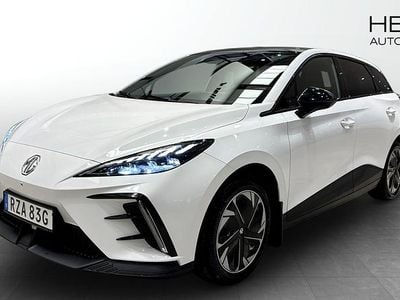 Begagnad MG MG4 EV Luxury 150 kW (204 HK) 2022 Vit Halvkombi