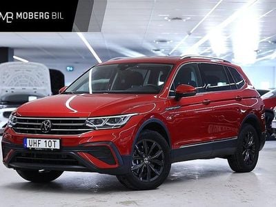 Röd Begagnad 2024 VW Tiguan Allspace SUV | 399 900 kr (Superpris)