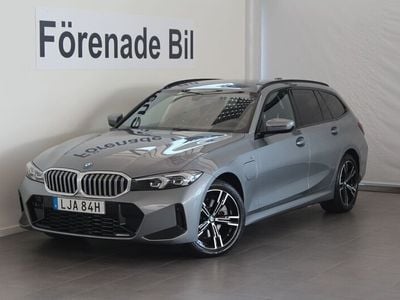 BMW 330e