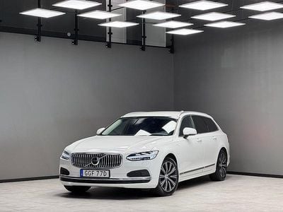 Vit Begagnad 2020 Volvo V90 Kombi | 329 900 kr (Marknadspris)